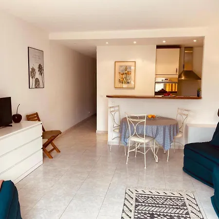 Mon2-studio Spacieux Centre Apartment