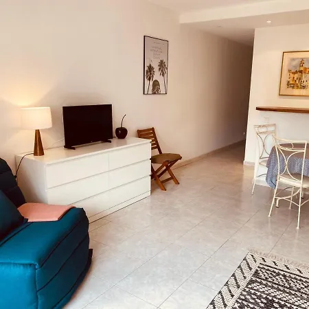Mon2-studio Spacieux Centre Apartamento *